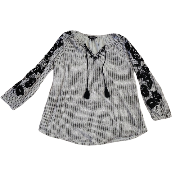 Lucky Brand Women's vintage tassel elbow sleeve top size S peasant embroidered - Picture 2 of 9